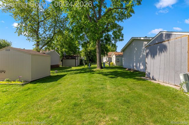 14142 Wilson Drive Wilson, Plymouth, MI 48170
