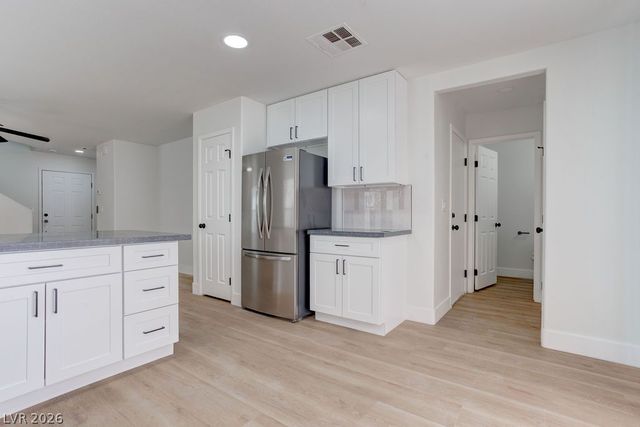 8765 First Lady Avenue, Las Vegas, NV 89148