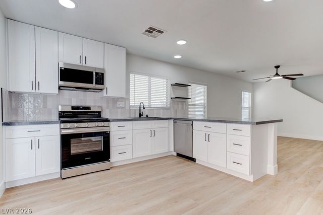 8765 First Lady Avenue, Las Vegas, NV 89148