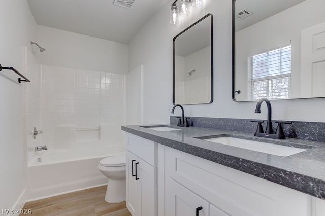 8765 First Lady Avenue, Las Vegas, NV 89148