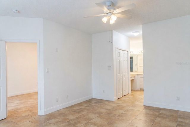 8829 CORAL PALMS COURT B, Kissimmee, FL 34747