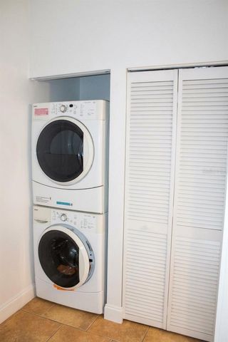 8829 CORAL PALMS COURT B, Kissimmee, FL 34747