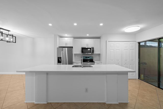 1517 Fairway Road, Pembroke Pines, FL 33026
