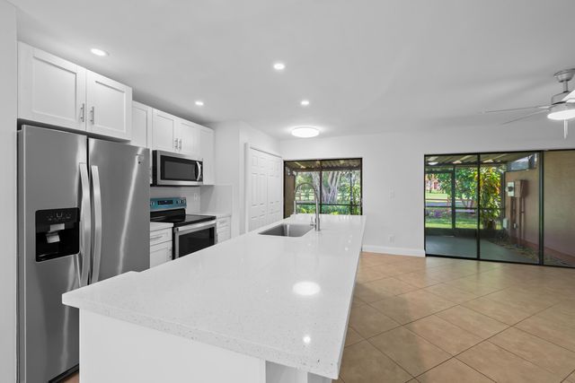 1517 Fairway Road, Pembroke Pines, FL 33026