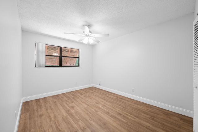 1517 Fairway Road, Pembroke Pines, FL 33026