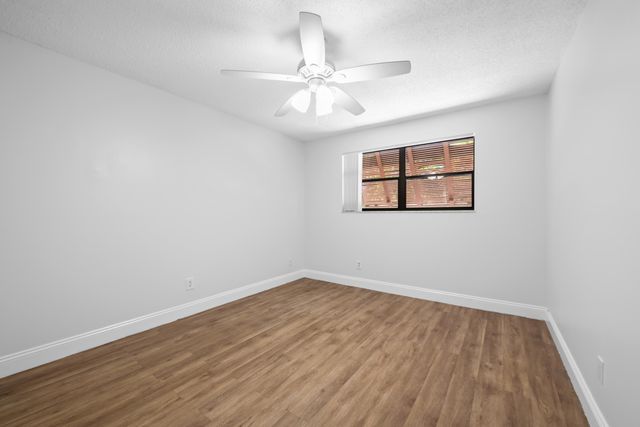 1517 Fairway Road, Pembroke Pines, FL 33026