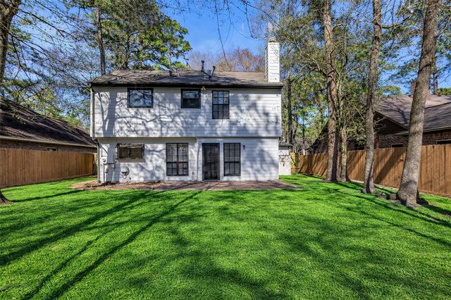 6 Dusky Meadow Place, The Woodlands, TX 77381