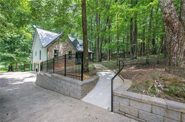 757 Crippled Oak Trail, Jasper, GA 30143
