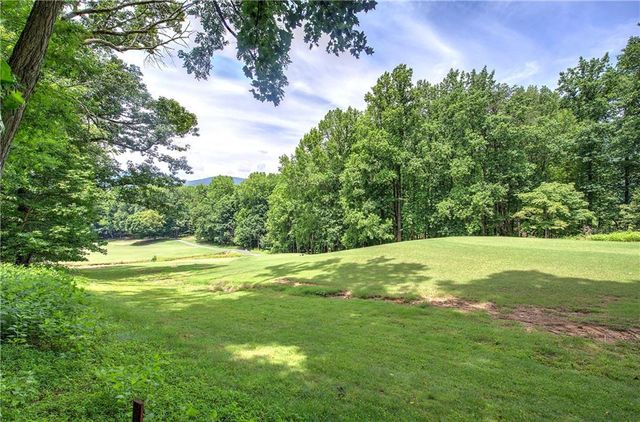 757 Crippled Oak Trail, Jasper, GA 30143