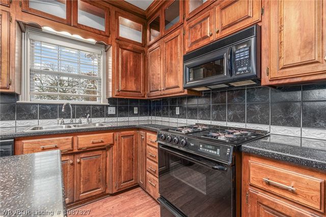 2201 Carthage Drive, Fort Smith, AR 72901