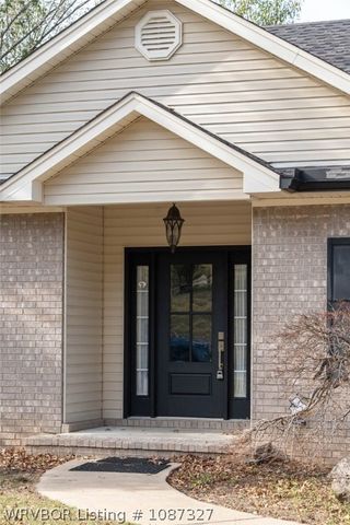 2201 Carthage Drive, Fort Smith, AR 72901