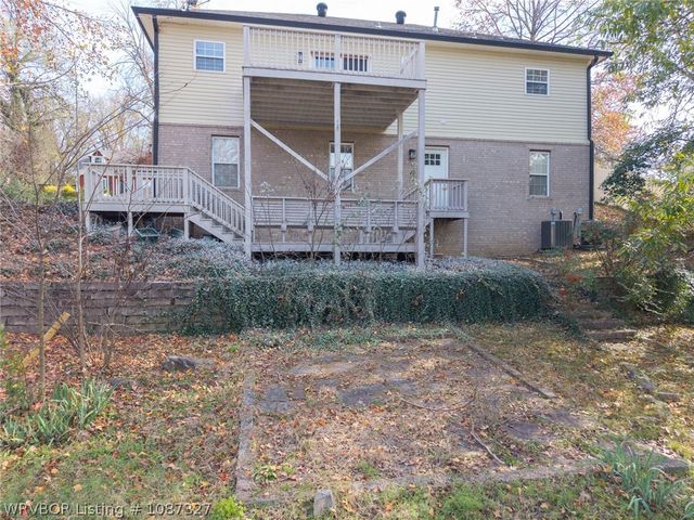 2201 Carthage Drive, Fort Smith, AR 72901