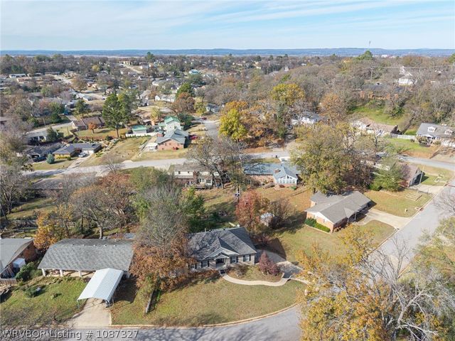 2201 Carthage Drive, Fort Smith, AR 72901