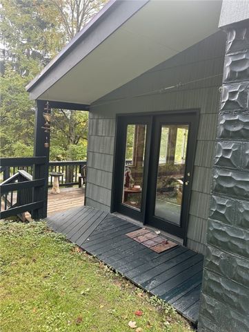 4018 Highland Avenue, Great Valley, NY 14779