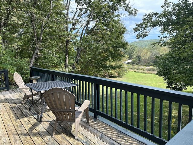 4018 Highland Avenue, Great Valley, NY 14779