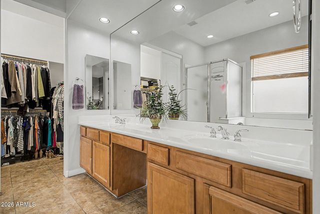 1919 E GARY Way, Phoenix, AZ 85042