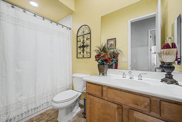 1919 E GARY Way, Phoenix, AZ 85042