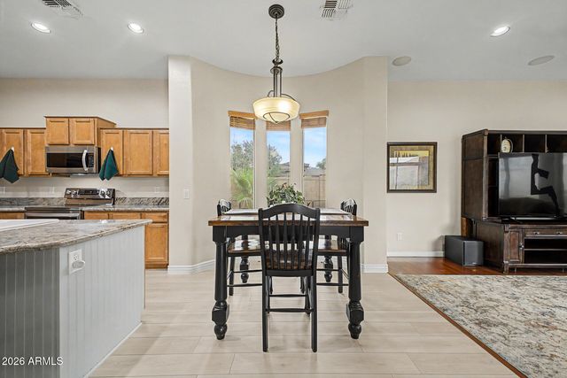 1919 E GARY Way, Phoenix, AZ 85042