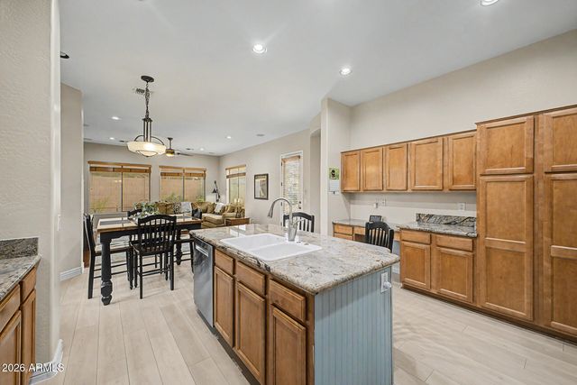 1919 E GARY Way, Phoenix, AZ 85042