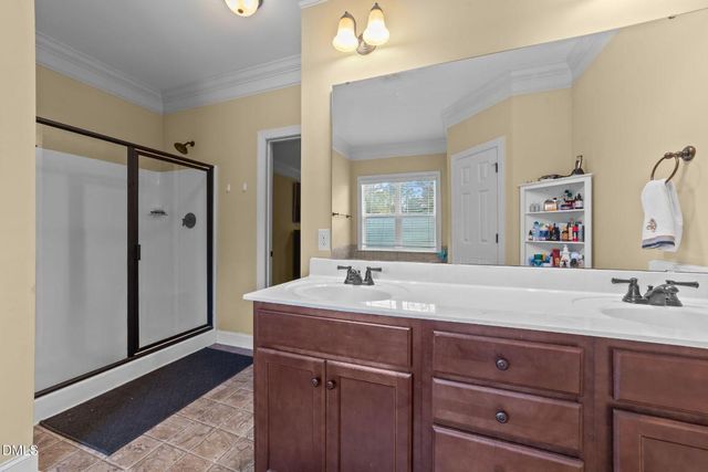 37 Roasted Nut Lane, Smithfield, NC 27577