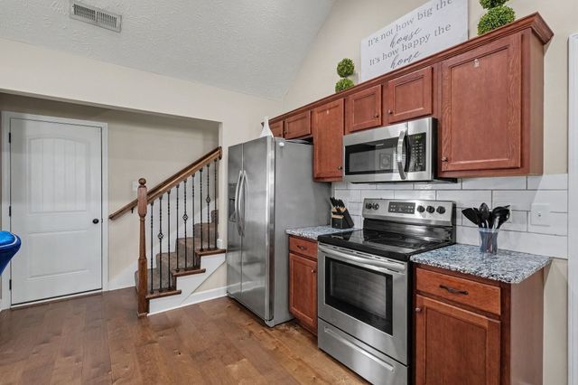 8041 Manchester Pike, Murfreesboro, TN 37127