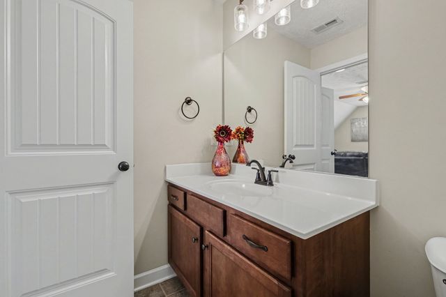 8041 Manchester Pike, Murfreesboro, TN 37127