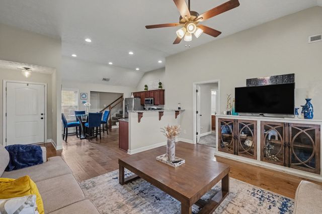 8041 Manchester Pike, Murfreesboro, TN 37127