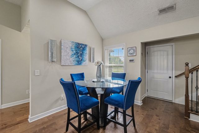 8041 Manchester Pike, Murfreesboro, TN 37127