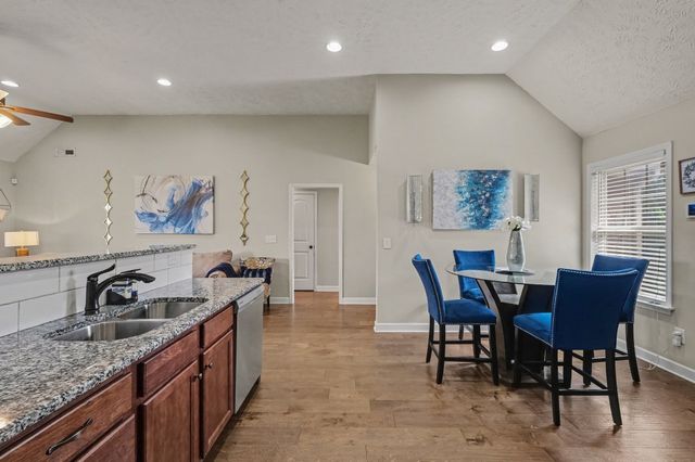 8041 Manchester Pike, Murfreesboro, TN 37127