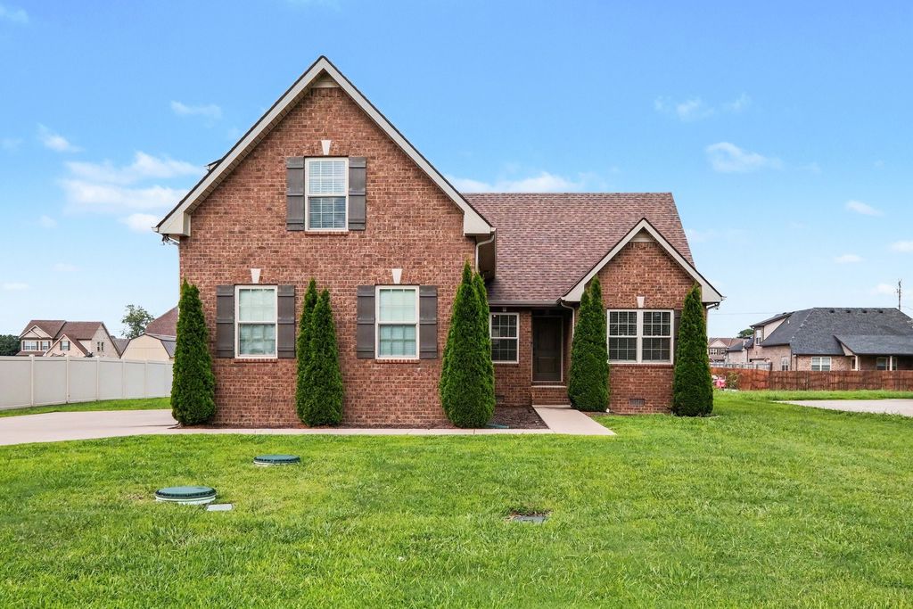 8041 Manchester Pike, Murfreesboro, TN 37127