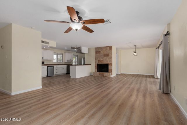 5733 W ROYAL PALM Road, Glendale, AZ 85302