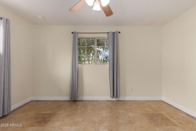 5733 W ROYAL PALM Road, Glendale, AZ 85302