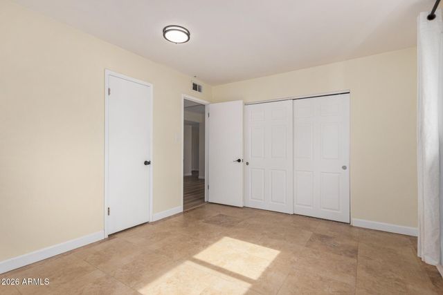 5733 W ROYAL PALM Road, Glendale, AZ 85302