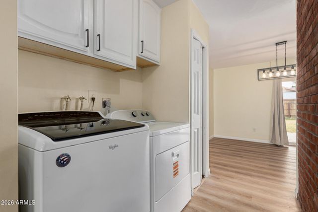 5733 W ROYAL PALM Road, Glendale, AZ 85302