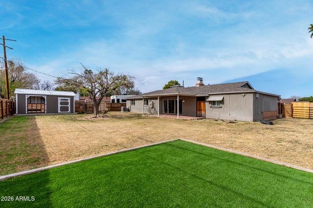 5733 W ROYAL PALM Road, Glendale, AZ 85302