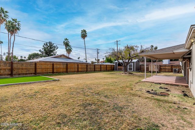 5733 W ROYAL PALM Road, Glendale, AZ 85302