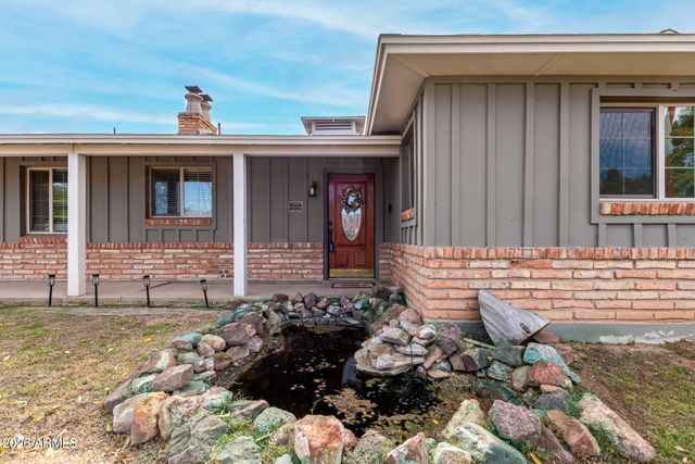 5733 W ROYAL PALM Road, Glendale, AZ 85302