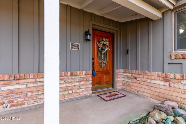 5733 W ROYAL PALM Road, Glendale, AZ 85302