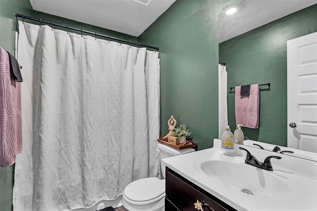 11829 Kameron Way, Yukon, OK 73099