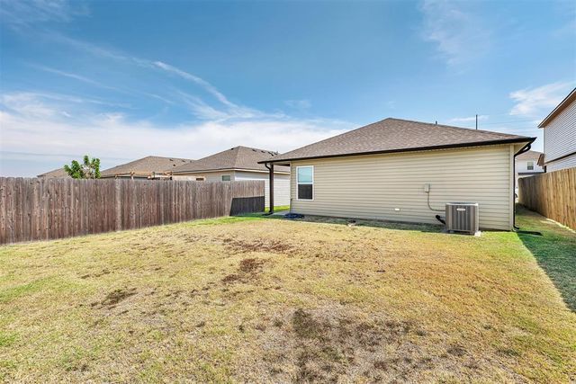 11829 Kameron Way, Yukon, OK 73099