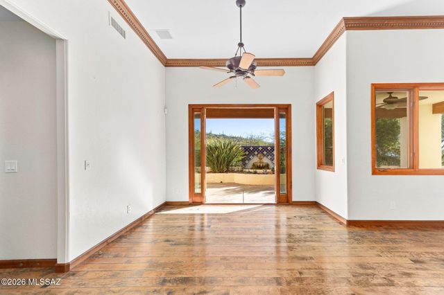 6400 N Nirvana Place, Tucson, AZ 85750