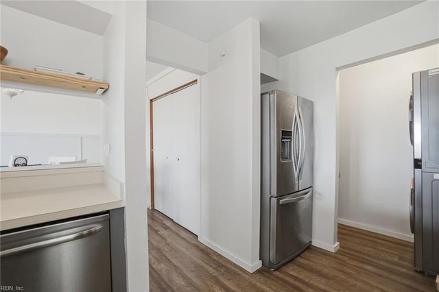 1912 E Ocean View Ave Apt A, Norfolk, VA 23503