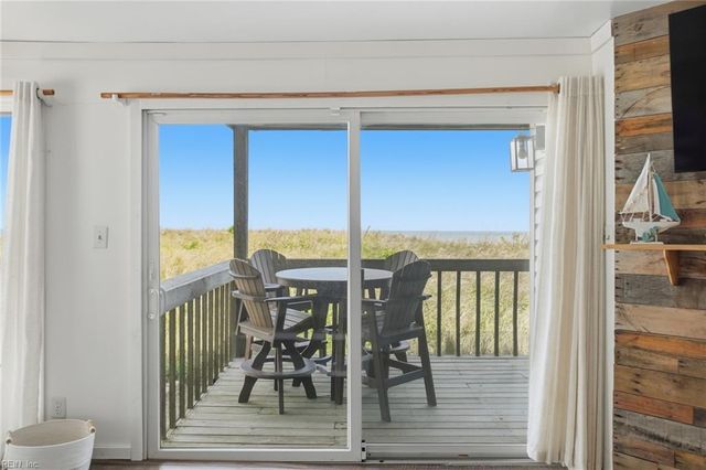 1912 E Ocean View Ave Apt A, Norfolk, VA 23503