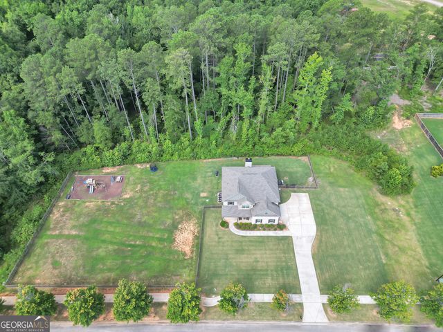 231 Homestead Circle, Forsyth, GA 31029