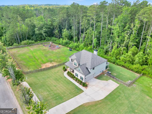231 Homestead Circle, Forsyth, GA 31029