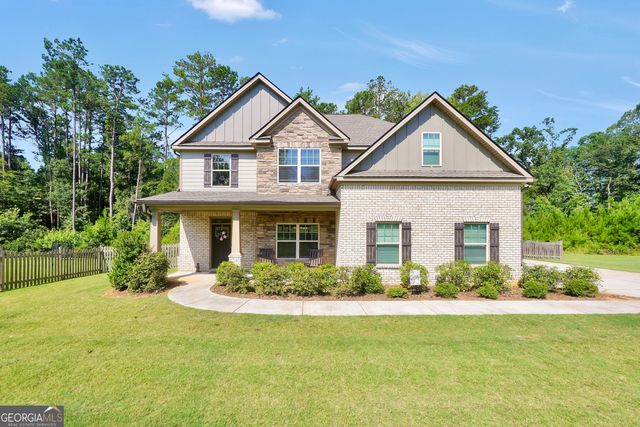 231 Homestead Circle, Forsyth, GA 31029