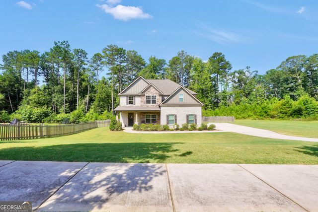 231 Homestead Circle, Forsyth, GA 31029