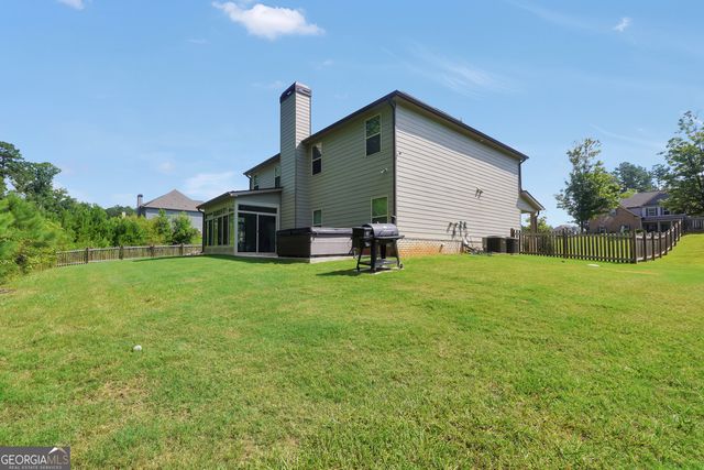 231 Homestead Circle, Forsyth, GA 31029