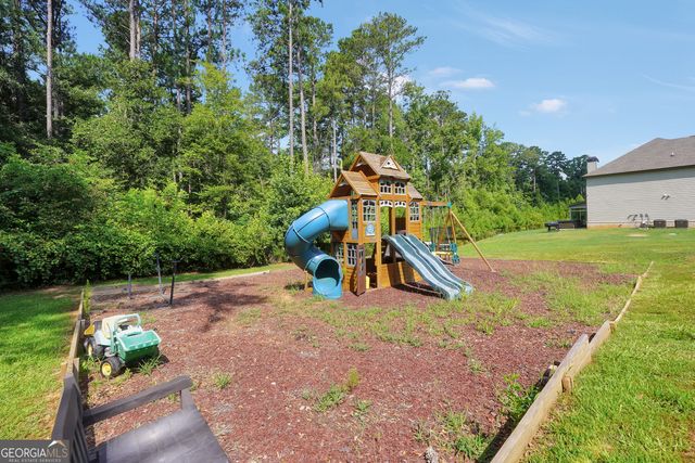 231 Homestead Circle, Forsyth, GA 31029