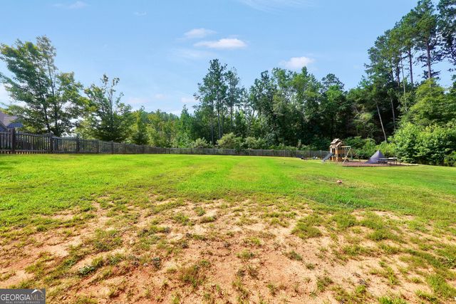 231 Homestead Circle, Forsyth, GA 31029